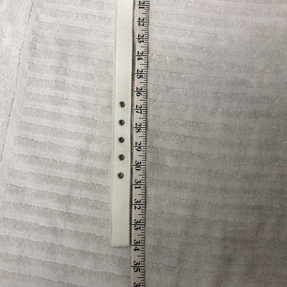 Moschino white belt - Picture 3 of 3